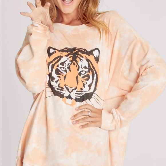 Wildfox Sweaters - NWT WILDFOX La Tigre Roadtrip Sweatshirt